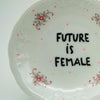 Wandteller mini FUTURE IS FEMALE "lovely"