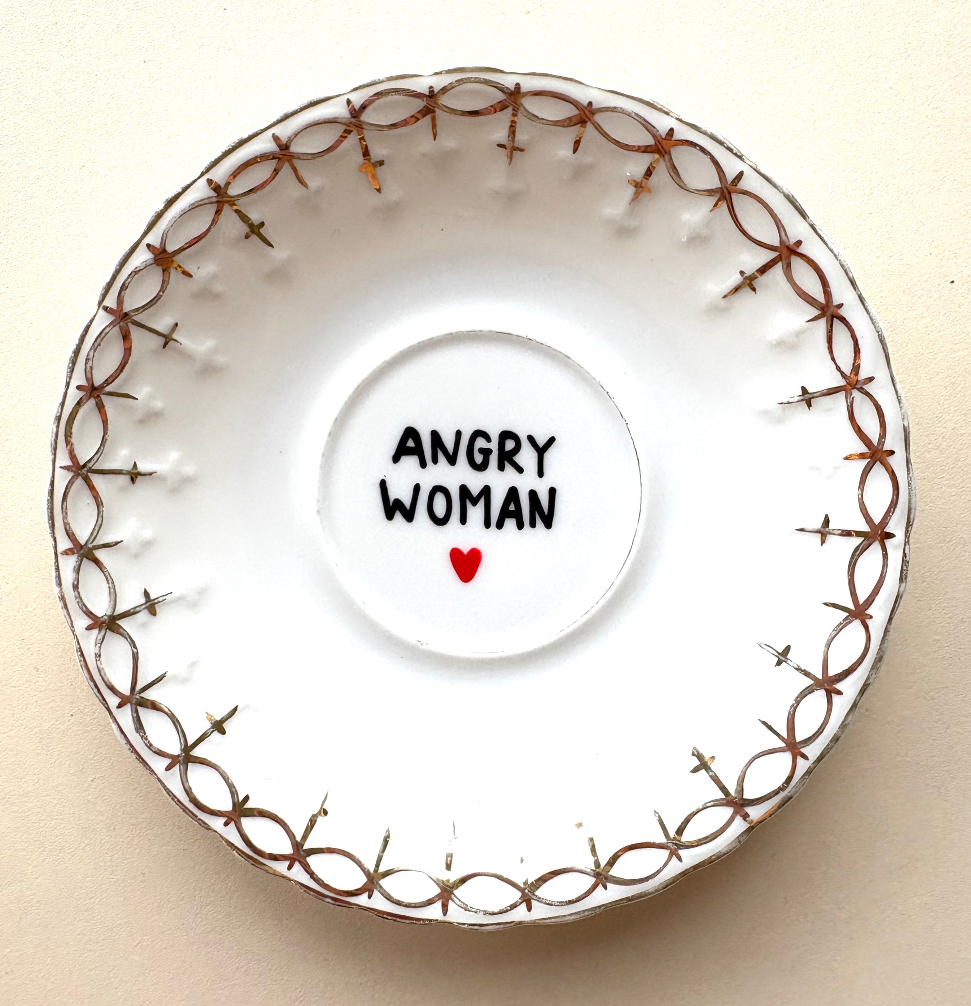 Wandteller small ANGRY WOMEN "90‘s"