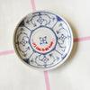 Vintage Wandteller „IT`S COOL TO BE KIND" – handbemalte Statement-Wanddeko aus Porzellan