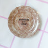 Vintage Wandteller "OVERTHINKING IS MY CARDIO" – handbemalte Statement-Wanddeko aus Porzellan