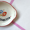 Vintage Wandteller "ANTIFASCISTA" – handbemalte Statement-Wanddeko aus Porzellan