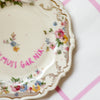 Vintage Wandteller "ICH MUSS GAR NIX" – handbemalte Statement-Wanddeko aus Porzellan