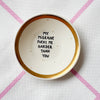 Vintage Wandteller "MY MIGRAINE FUCKS ME HARDER THAN YOU"– handbemalte Statement-Wanddeko aus Porzellan