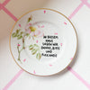 Vintage Wandteller "IN DIESEM HAUS SAGEN WIR DANKE,BITTE UND FUCK NAZIS." – handbemalte Statement-Wanddeko aus Porzellan