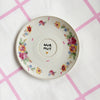 Vintage Wandteller "NUR MUT" – handbemalte Statement-Wanddeko aus Porzellan