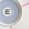 Vintage Wandteller "I CAN´T ADULT TODAY" – handbemalte Statement-Wanddeko aus Porzellan