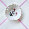 Vintage Wandteller "LET´S FLY HIGH"– handbemalte Statement-Wanddeko aus Porzellan