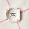 Vintage Wandteller "it´s not me.it´s you." – handbemalte Statement-Wanddeko aus Porzellan