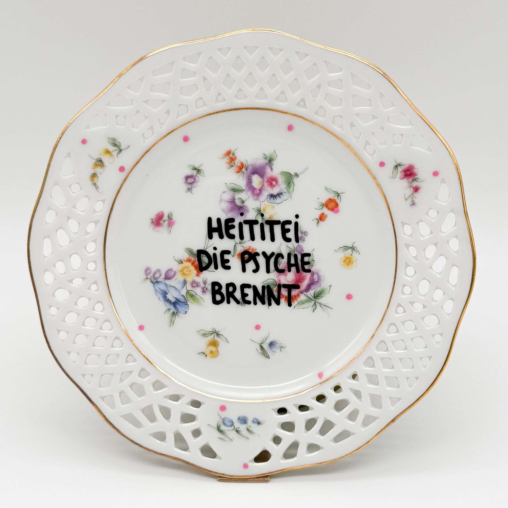 Wandteller small HEITITEI DIE PSYCHE BRENNT "lovely"