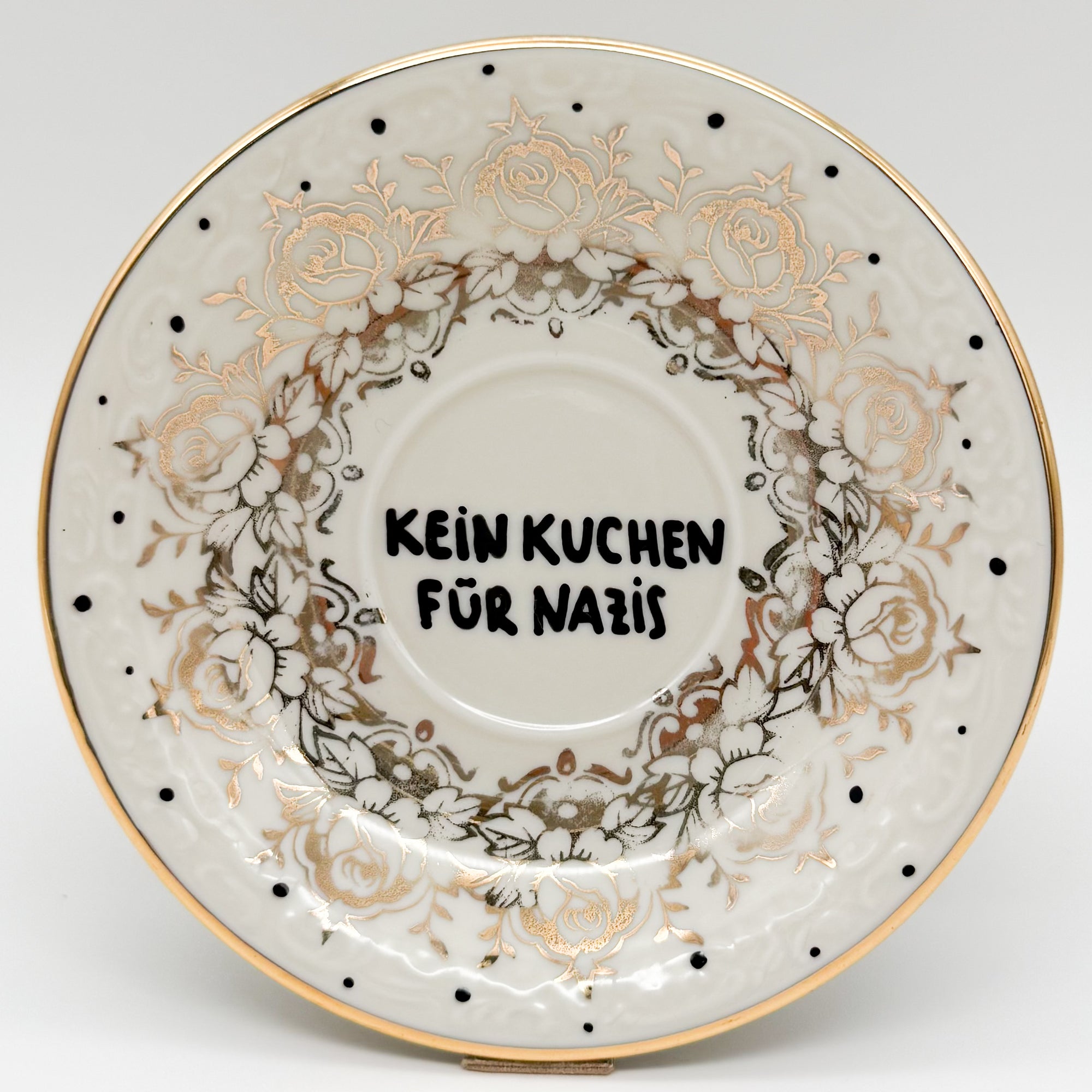 Wandteller mini KEIN KUCHEN FÜR NAZIS "never"