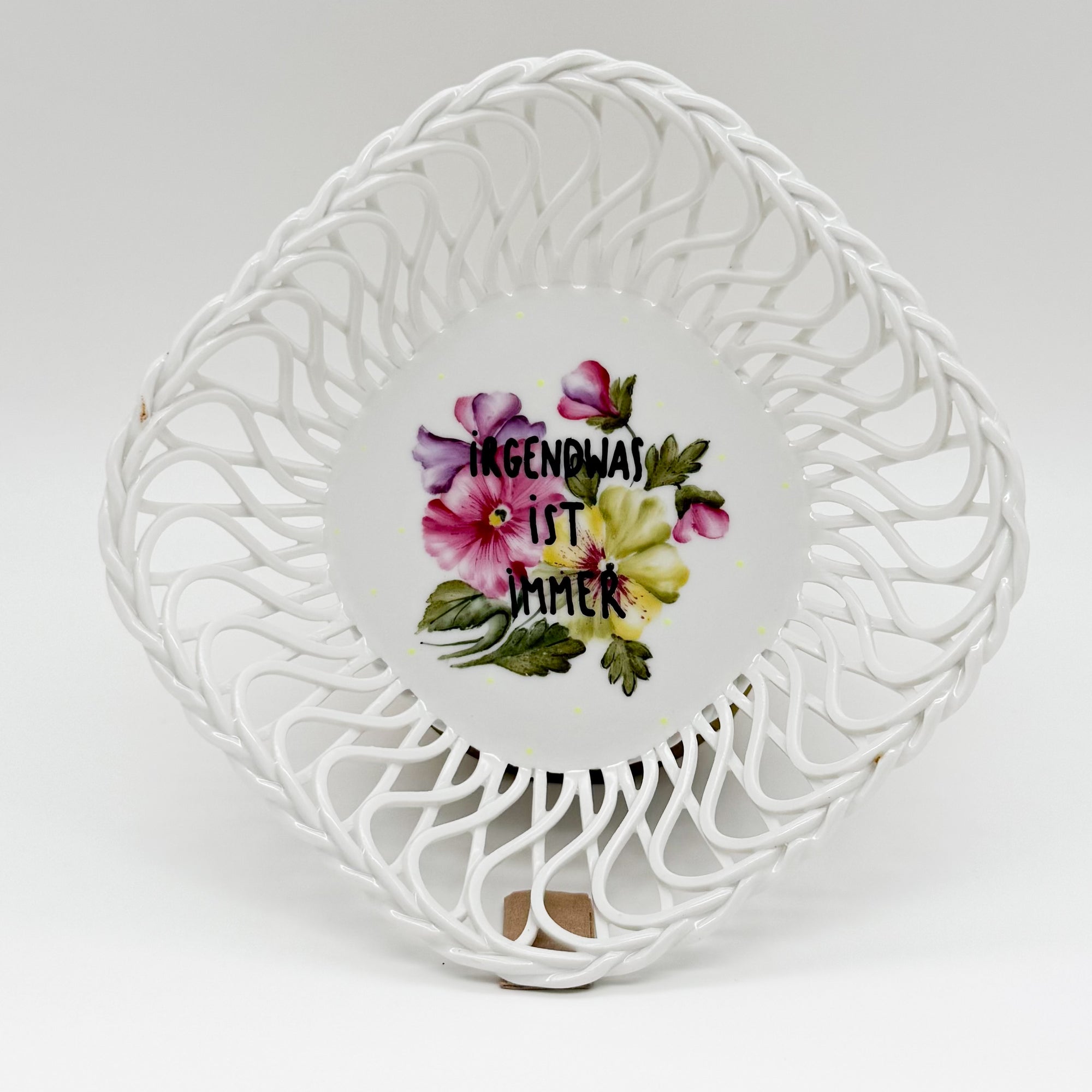 Wandteller small IRGENDWAS IST IMMER "net"