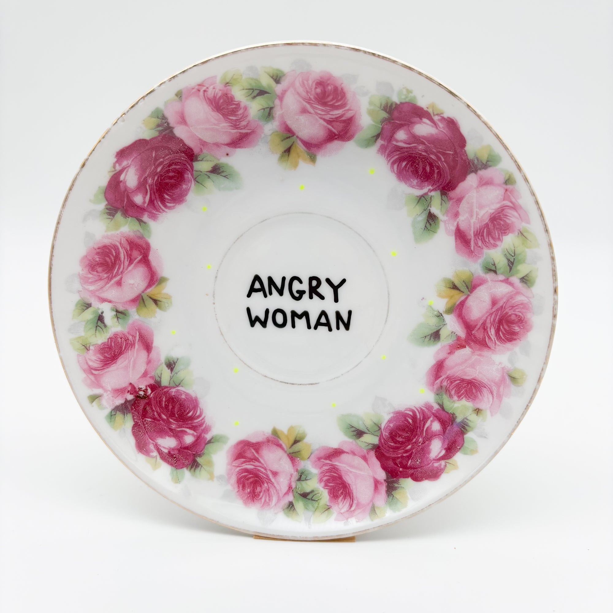 Wandteller small ANGRY WOMEN "roses"