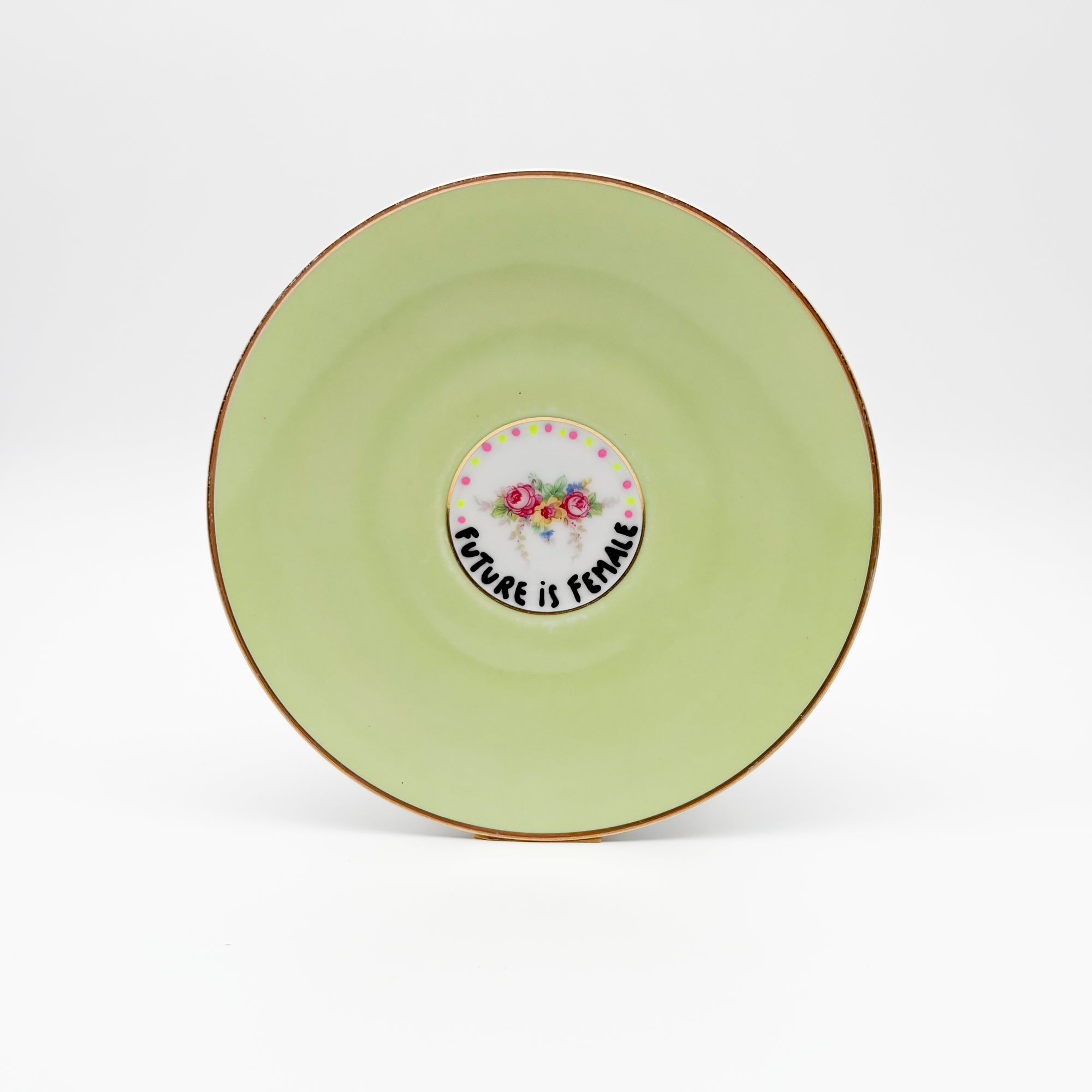 Wandteller small FUTURE ISM FEMALE "froggy"