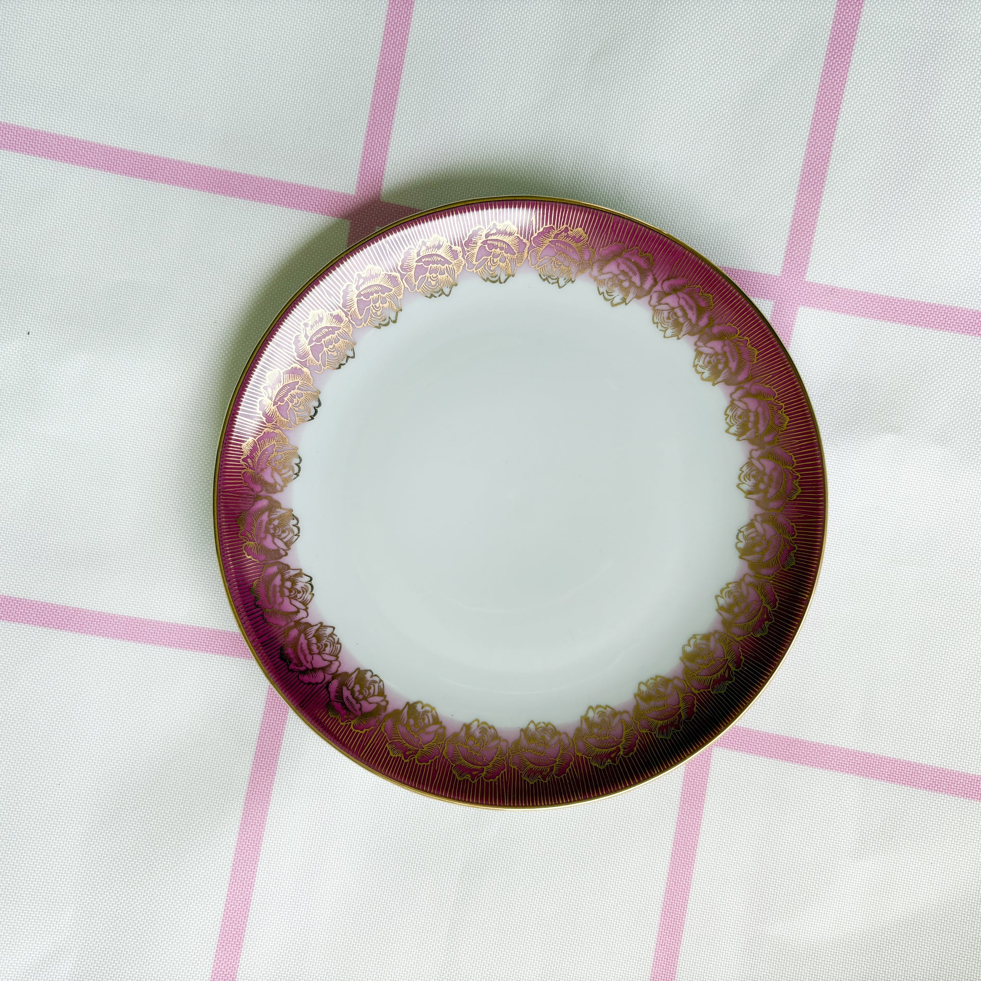 Personalisierbarer Wandteller mit deinem Wunschtext gold-rot mit Rosen